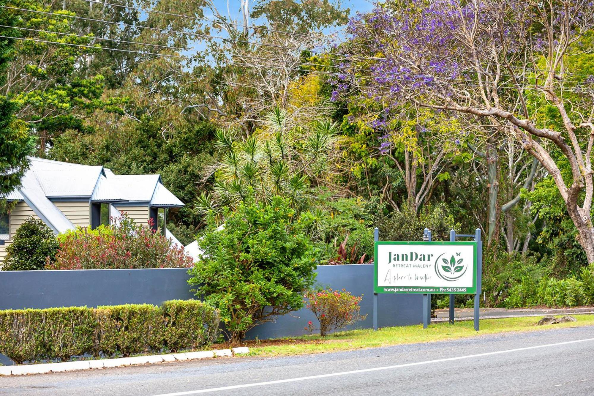 Jandar Retreat Maleny Guest House Exterior photo